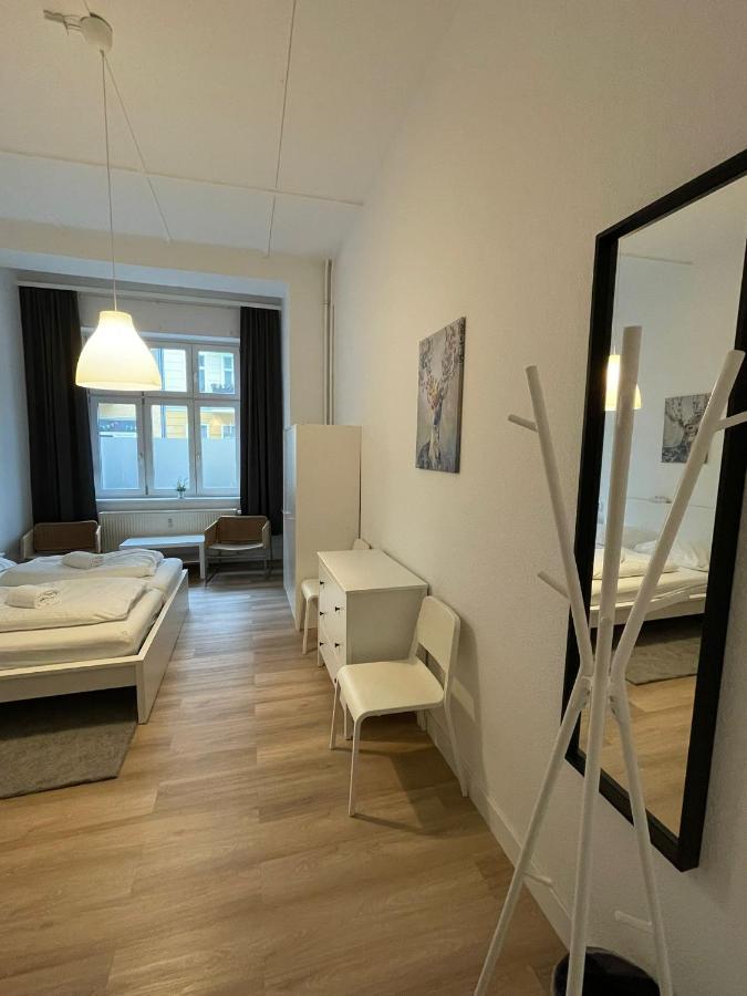 Corner Hostel Berlin Prenzlauer Berg מראה חיצוני תמונה